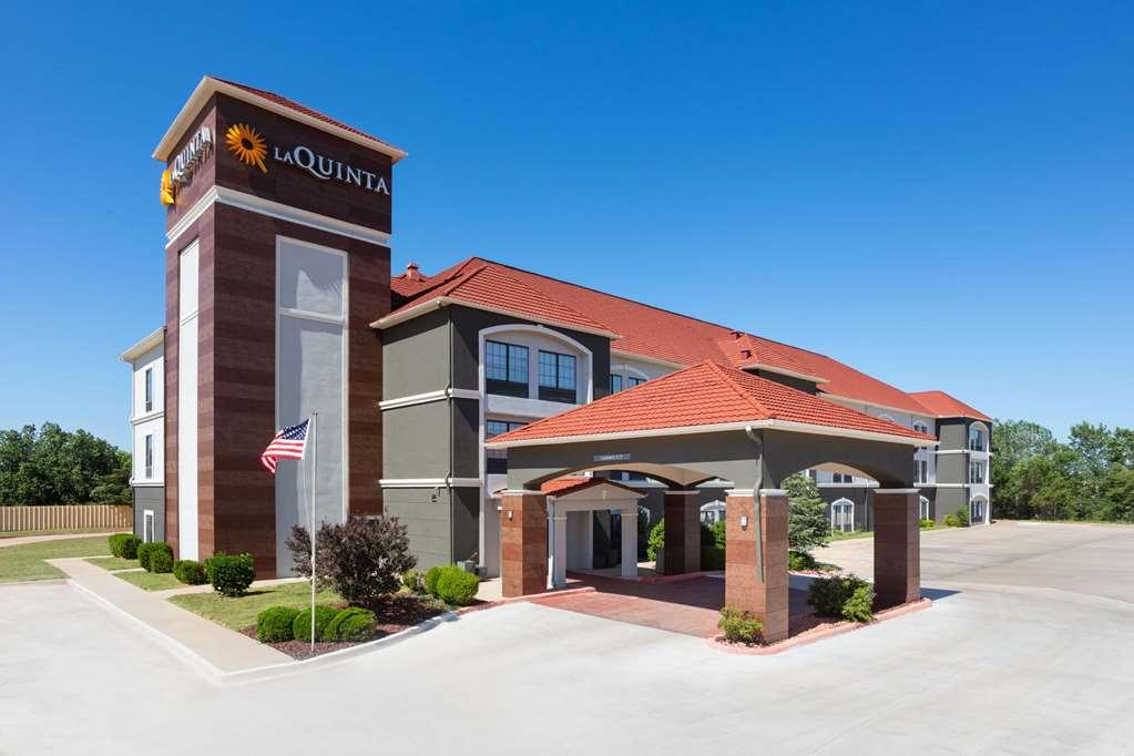 La Quinta By Wyndham Woodward Hotel Ngoại thất bức ảnh